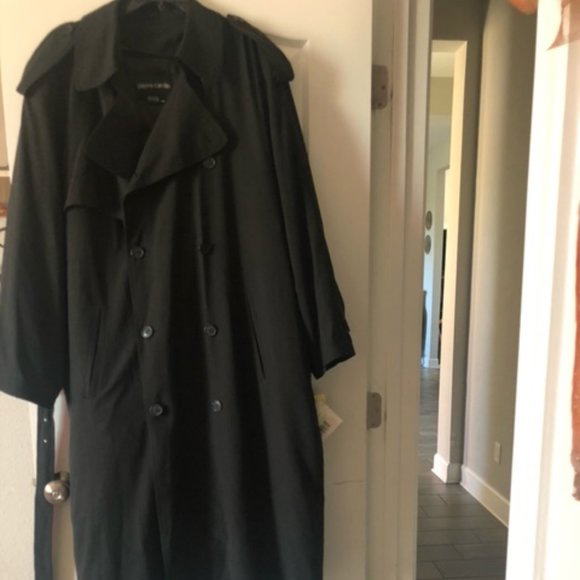 Men's Black Pierre Cardin Trench Coat - Picture 2 of 5